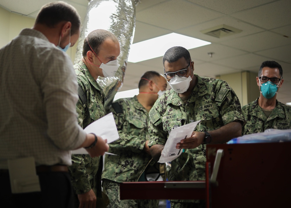 Navy medical support shadows civilians in Lafayette during COVID response