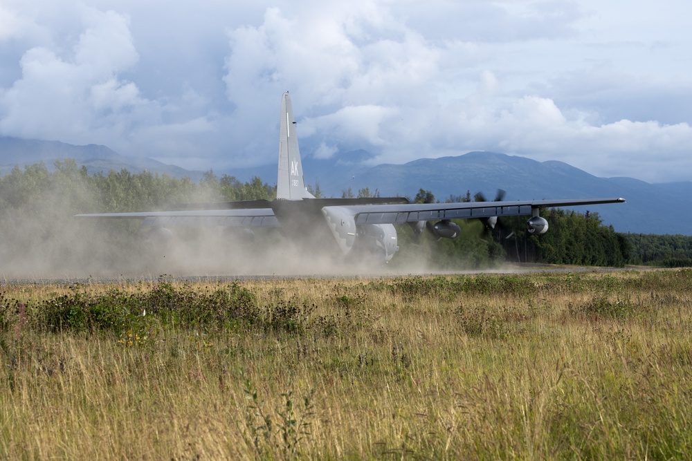 Alaska Air National Guard’s 211th Rescue Squadron hones aerial capabilities at JBER