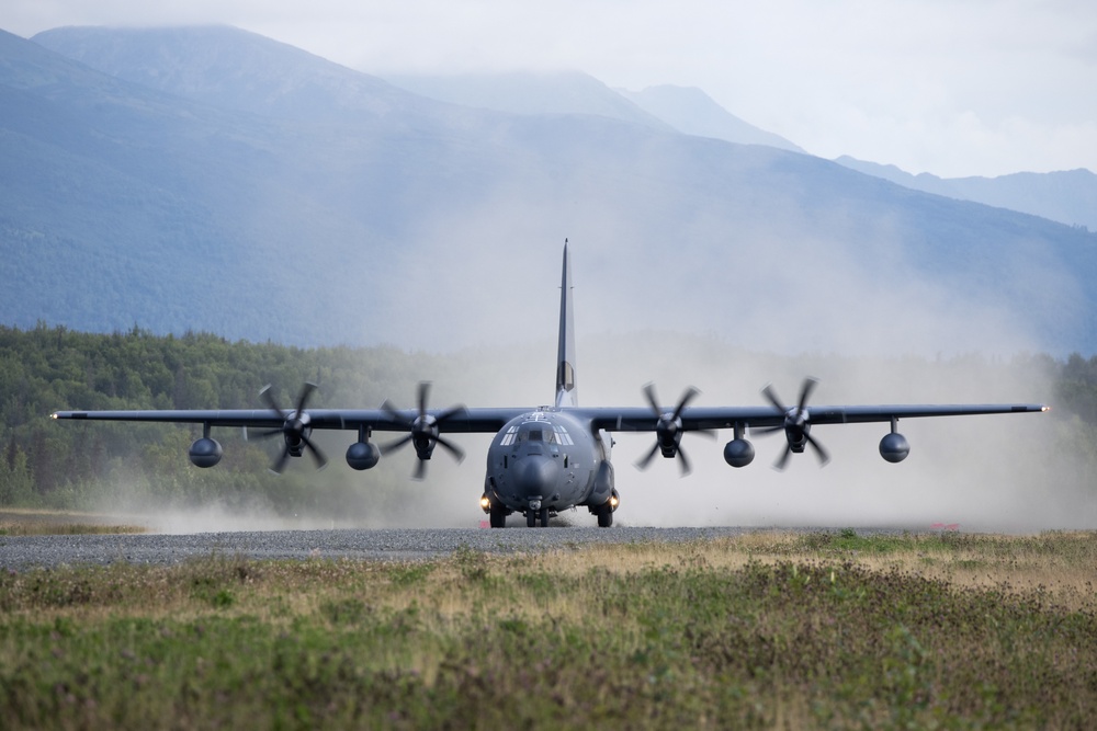 Alaska Air National Guard’s 211th Rescue Squadron hones aerial capabilities at JBER