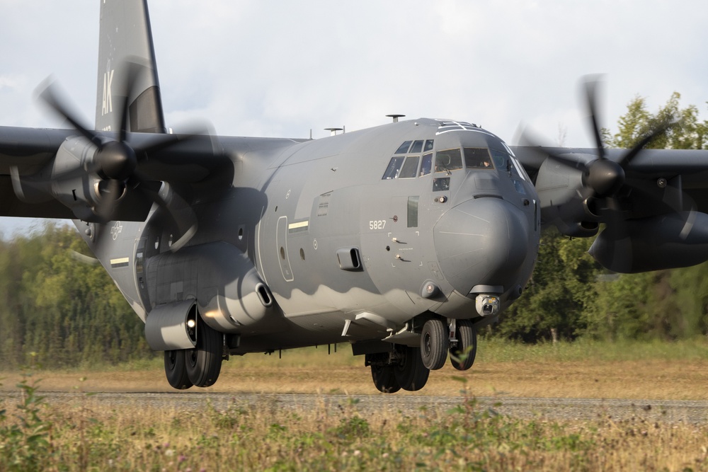 Alaska Air National Guard’s 211th Rescue Squadron hones aerial capabilities at JBER