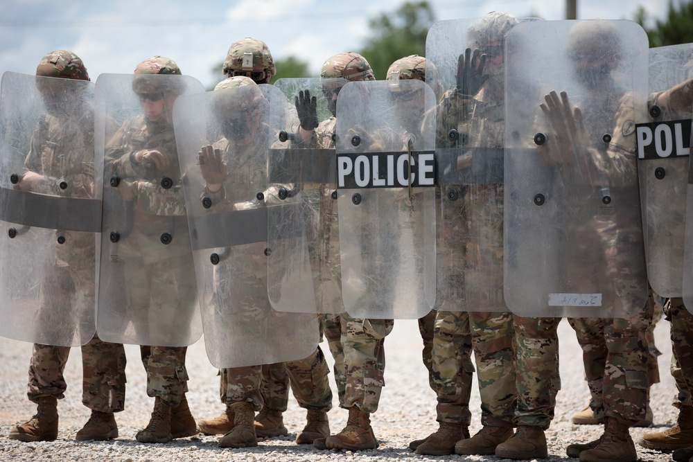 447th MPs Receive Civil Disturbance Training