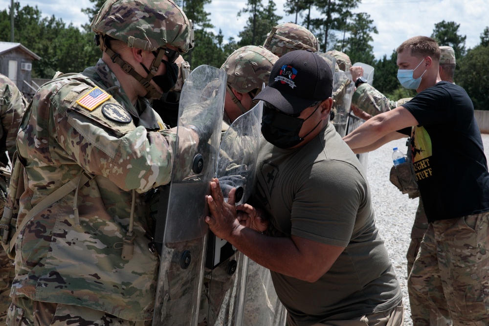 447th MPs Receive Civil Disturbance Training