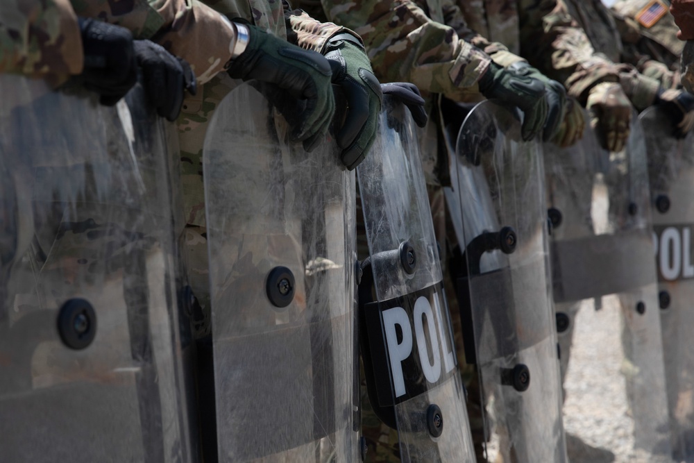 447th MPs Receive Civil Disturbance Training