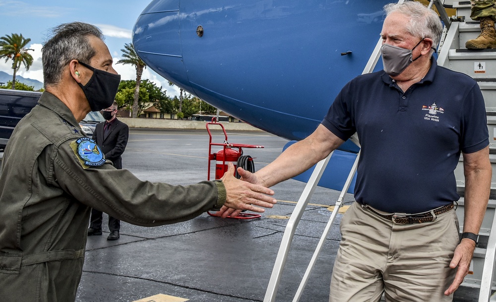 SECAF visits PACAF, emphasizes 'one team, one fight'