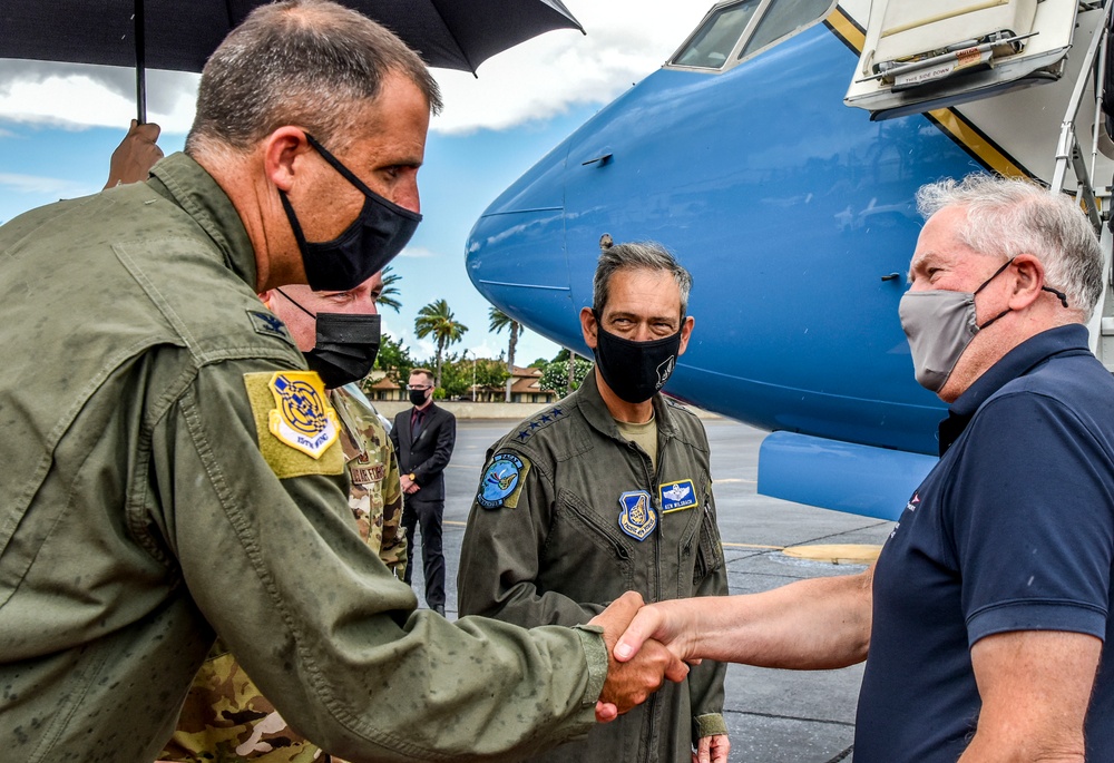 SECAF visits PACAF, emphasizes 'one team, one fight'