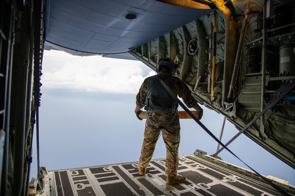 53rd WRS works with USNA oceanography department