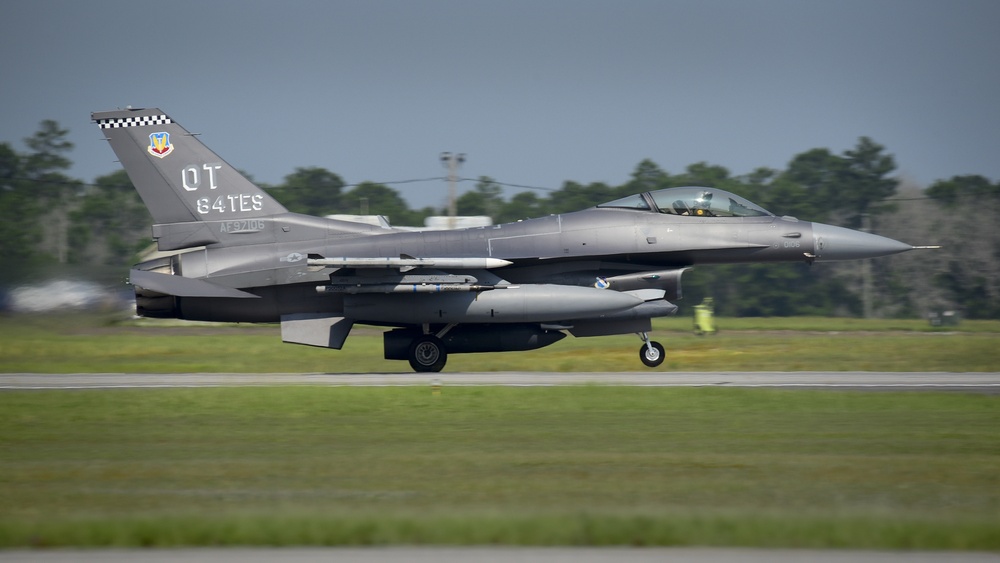 Fighting Falcons in flight