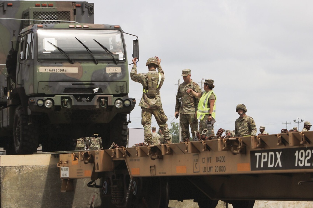 Rakkasans exercise readiness through large-scale equipment transport