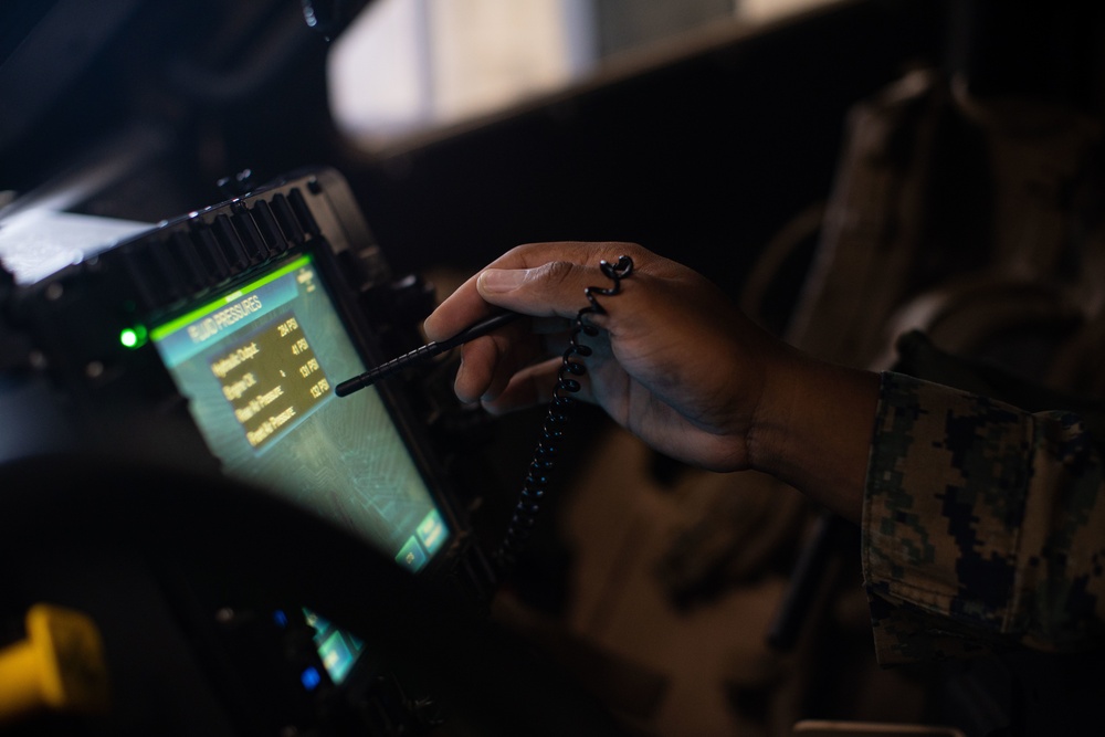 11th MEU Motor Transportation Marines Conduct Maintenance on Vehicles
