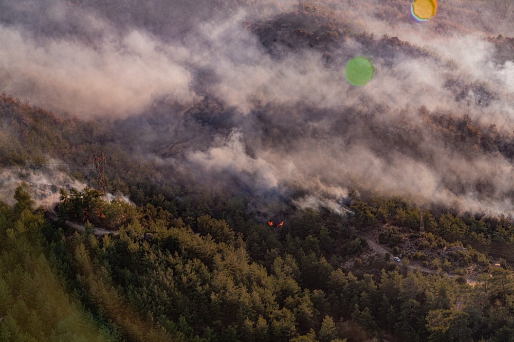 Fires in Western Turkey: 12th CAB supports with aerial firefighting