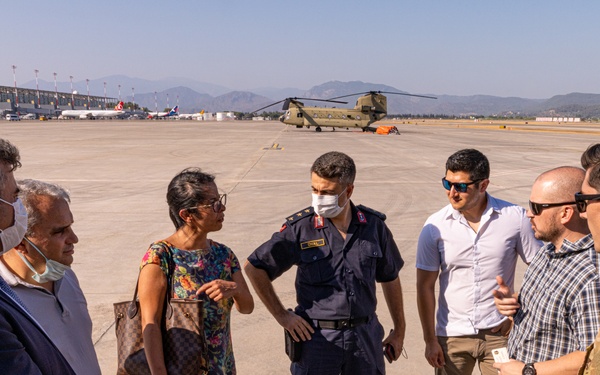 12th CAB meets with Turkish police during aerial firefighting mission