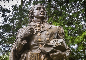 Pulaski Monument