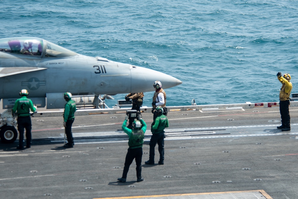 USS Ronald Reagan (CVN 76) Flight Operations