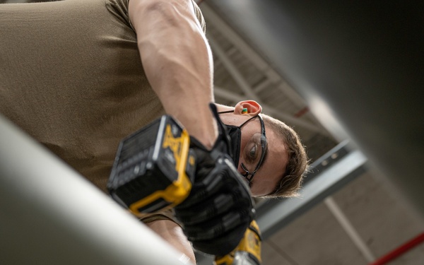 2nd MXS prepares missiles for WSEP demo