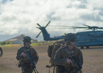 Alpha Company SUSTEX on Hawaii