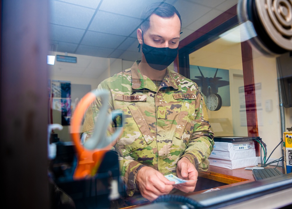 Stay Stong Airman Spotlight - SSgt Turner