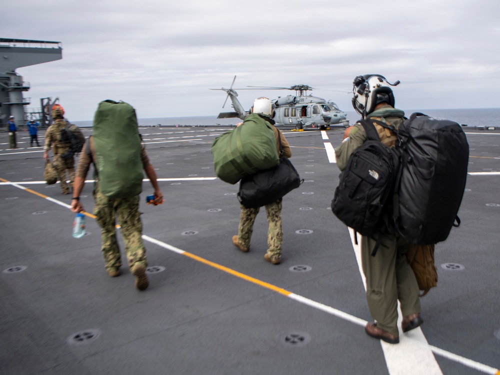 HSC 23 conducts flight operations aboard USS Miguel Kieth (ESB 5)