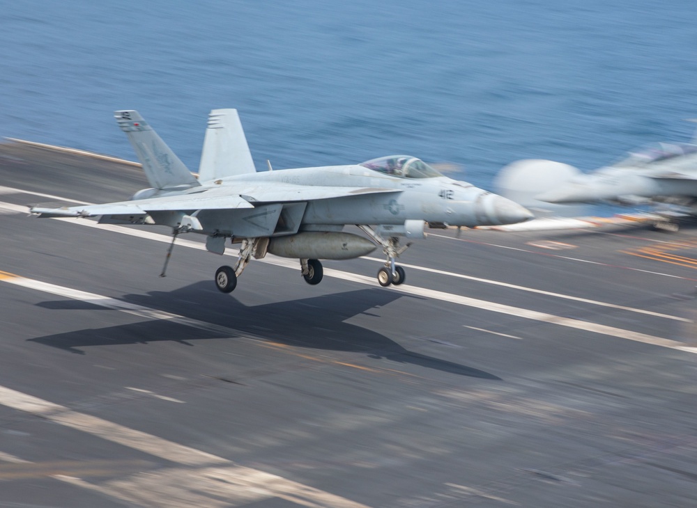 USS Ronald Reagan (CVN 76) Flight Operations