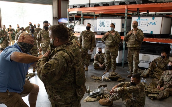 447th MP Co. Receive RFI Issue During Mobilization