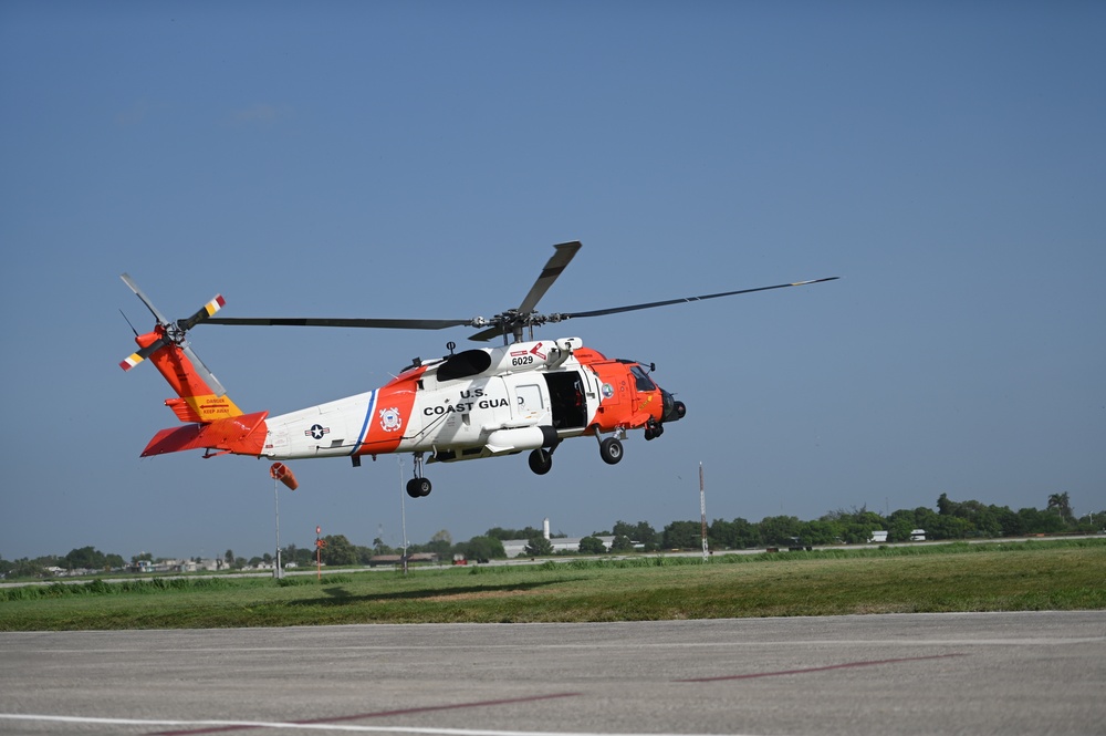 Coast Guard aircrew operations in Port Au Prince, Haiti