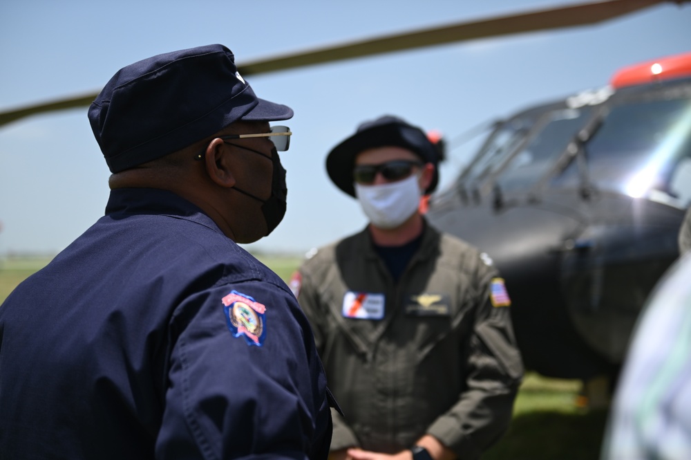 Coast Guard aircrew operations in Port Au Prince, Haiti