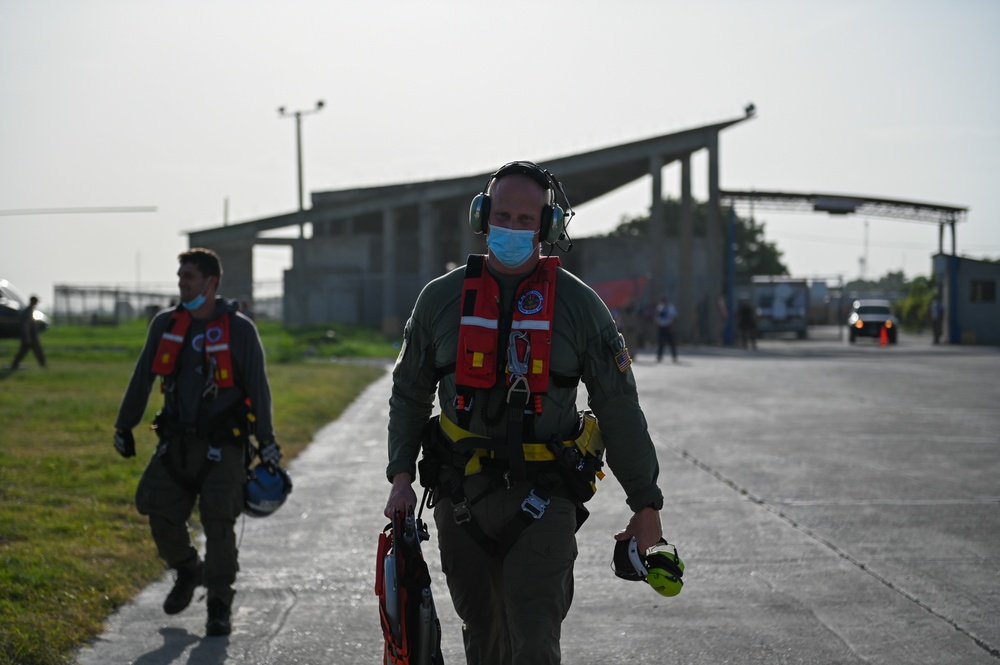 Coast Guard aircrew operations in Port Au Prince, Haiti