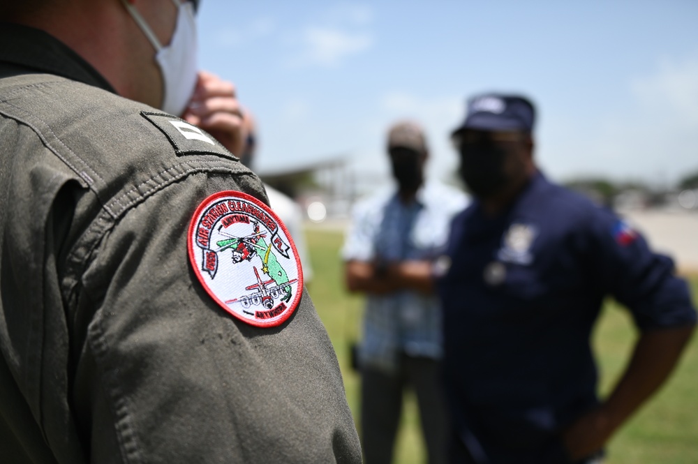 Coast Guard aircrew operations in Port Au Prince, Haiti