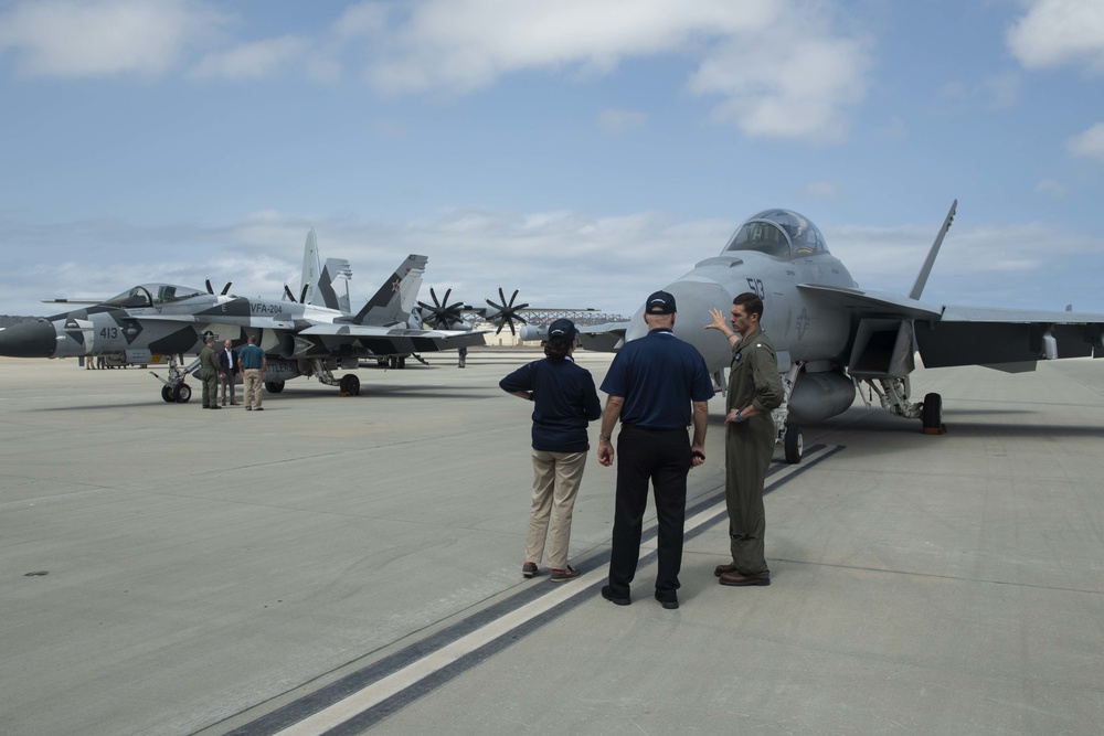 CNAFR Hosts Static Aircraft Display for Navy Employers Recognition Event 2021