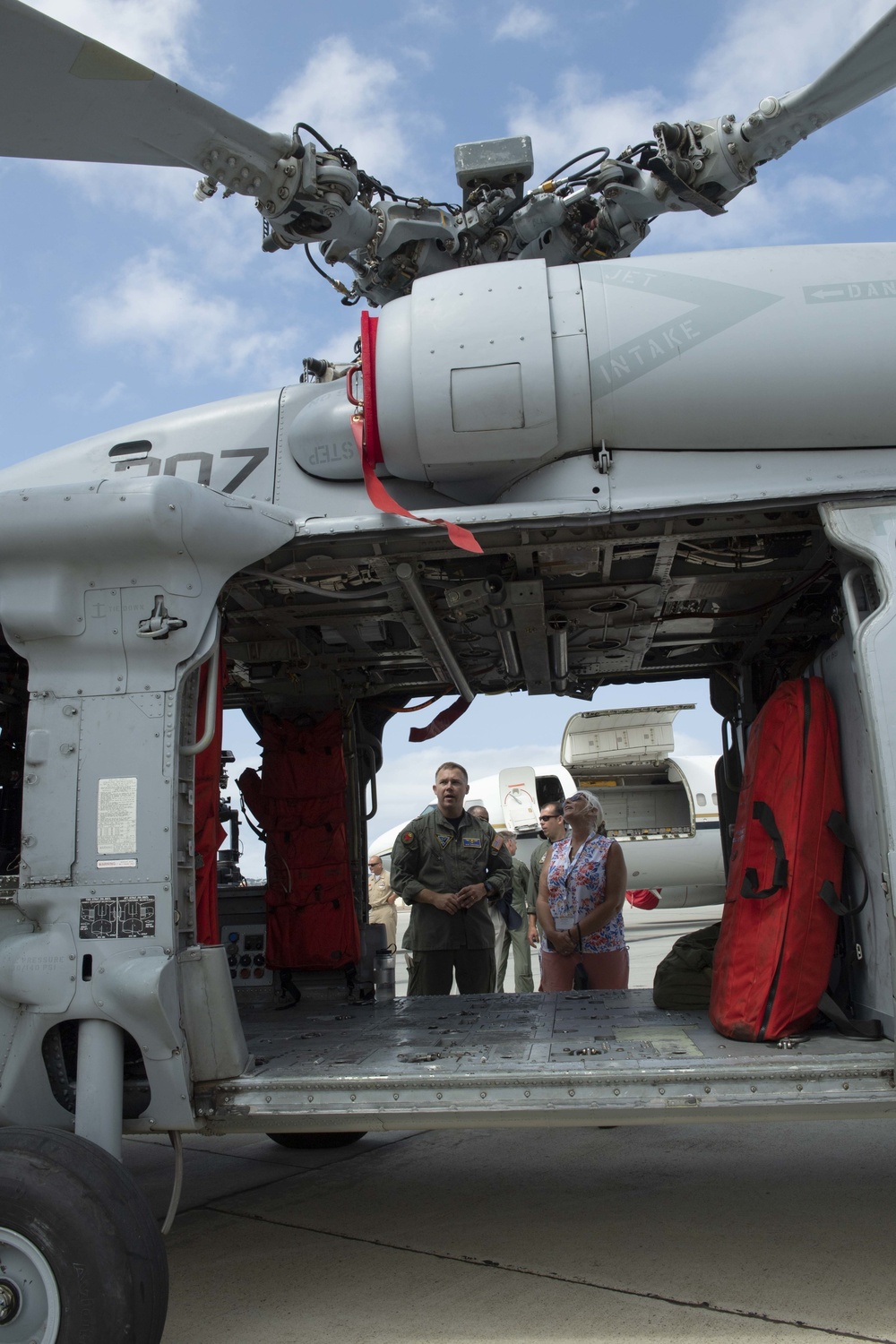 CNAFR Hosts Static Aircraft Display for Navy Employers Recognition Event 2021