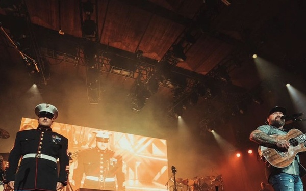 RS Cleveland Marine as Military Honoree at Zac Brown Band