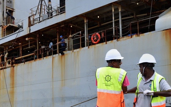 Patuxent (T-OA 201) Re-supplies at Port of Djibouti