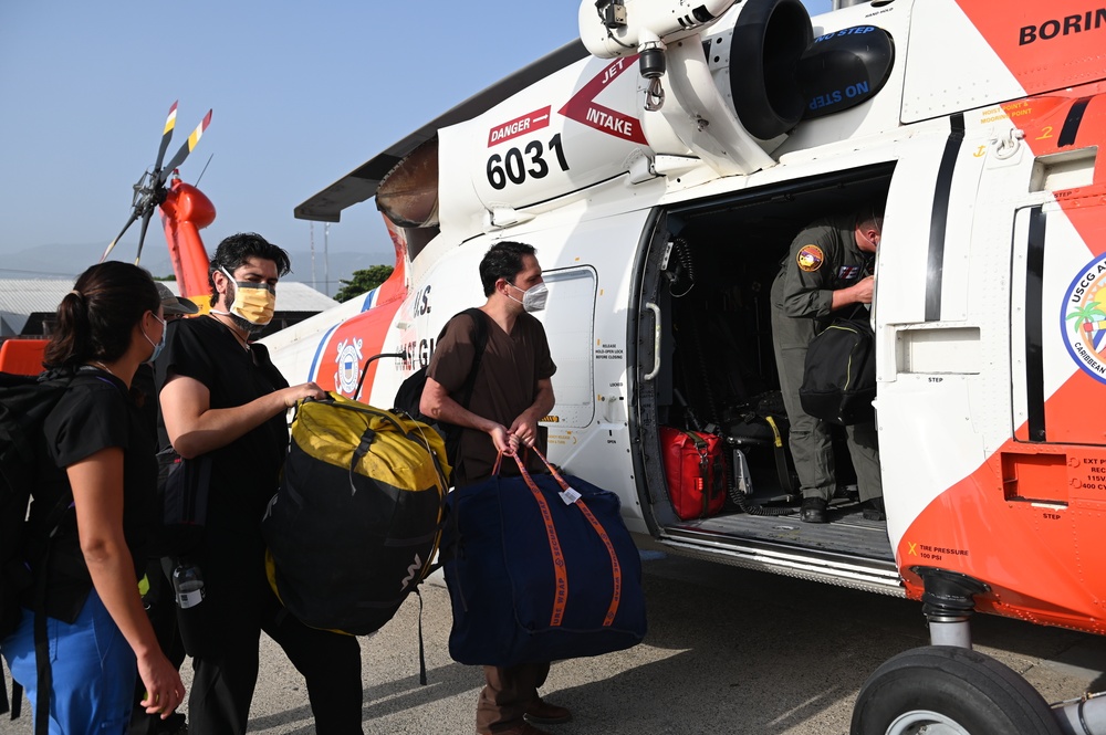 Coast Guard transports 4 surgeons, 1 anesthesiologist to Haiti following 7.2 magnitude earthquake