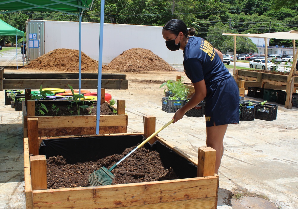 Guam Based Sailors and Visiting Marines Volunteer at Community Garden