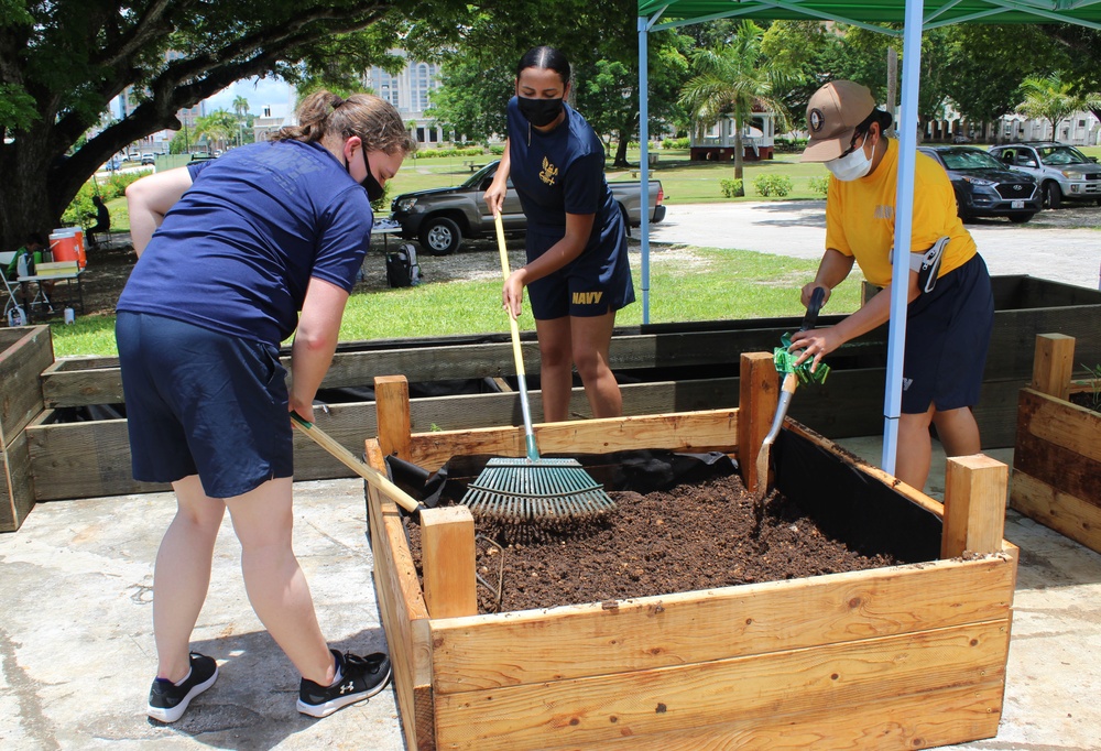 Guam Based Sailors and Visiting Marines Volunteer at Community Garden