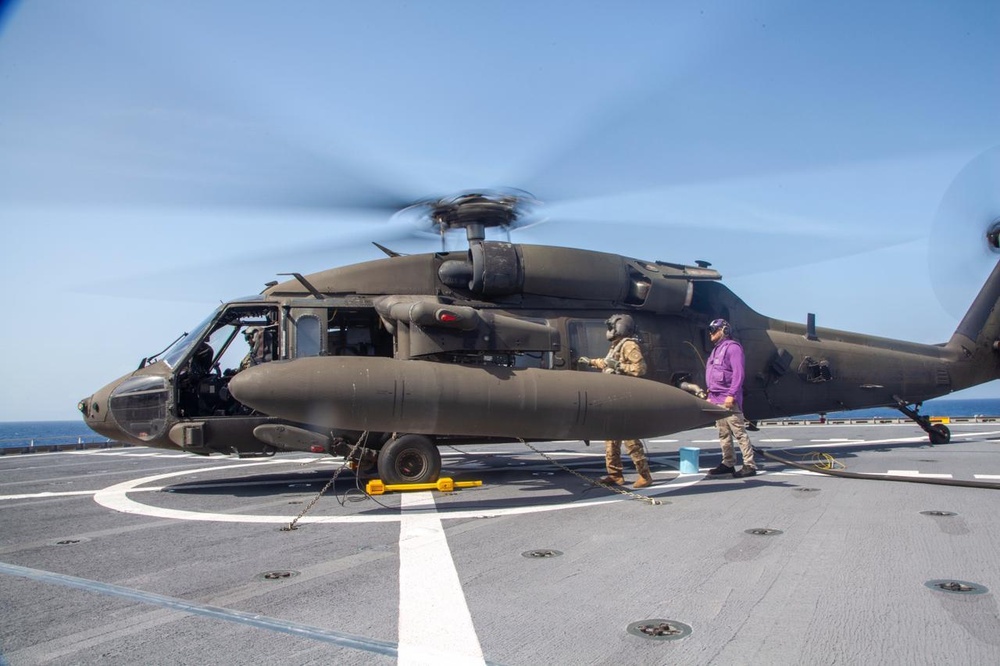 Strengthening Partnerships: JTF-Bravo 1-228th Aviation Regiment conducts deck-landing qualifications aboard Royal Navy’s RFA Wave Knight