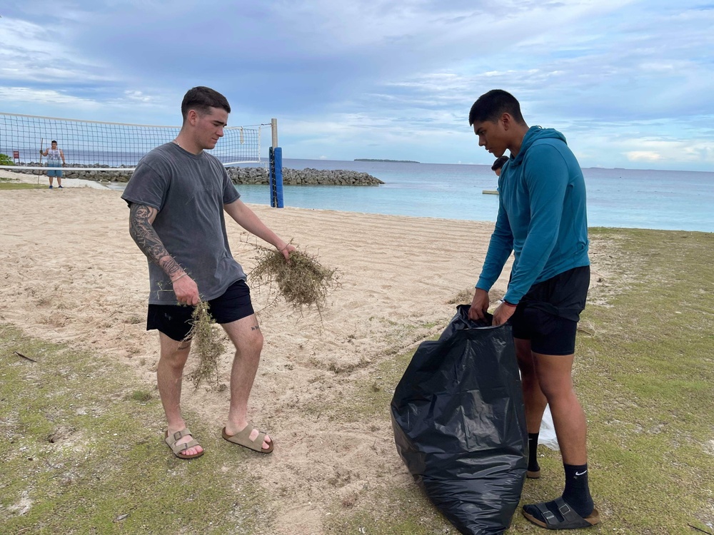 US Navy Seabees assigned to NMCB-5 volunteer in Marshall Islands