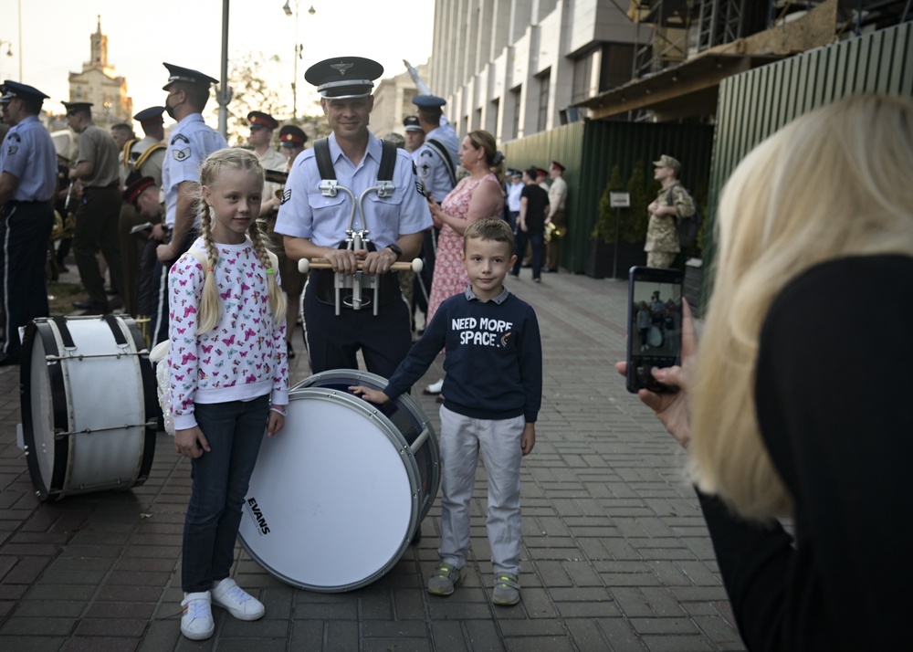 USAFE Band engages with Kyiv community