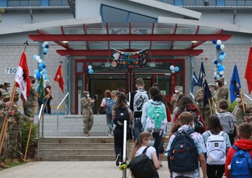 Hohenfels High and Middle School Welcome Back Ceremony