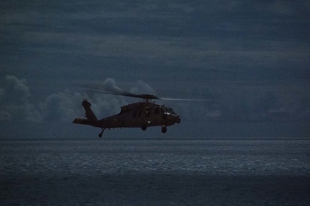 USS Carl Vinson (CVN 70) Conducts Night Flight Operations
