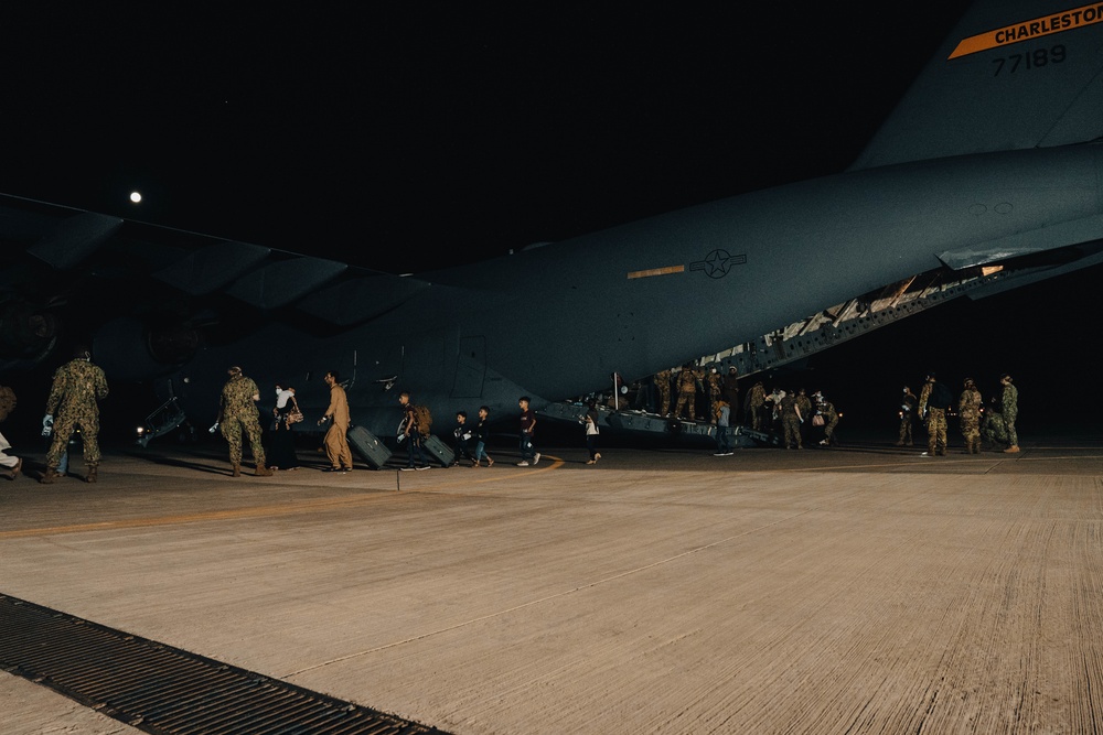 Afghanistan Evacuees arrive at NAS Sigonella