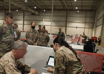 CENTCOM tours SIA facilities
