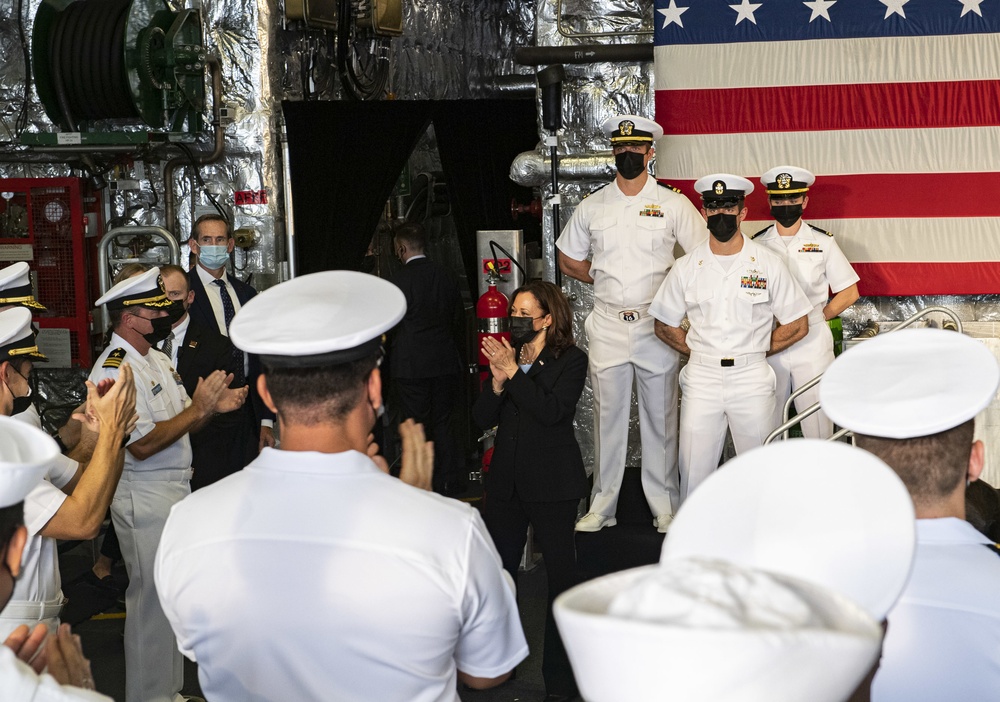 Vice President Harris visits USS Tulsa (LCS 16) in Singapore