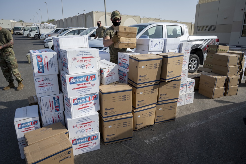 Al Dhafra Air Base gathers humanitarian relief supplies for Afghanistan refugees