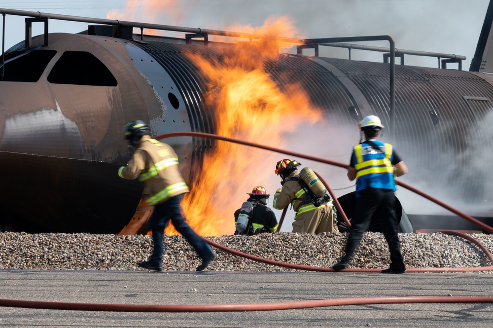 KAFB Fire Department conducts multi-agency live fire training exercise