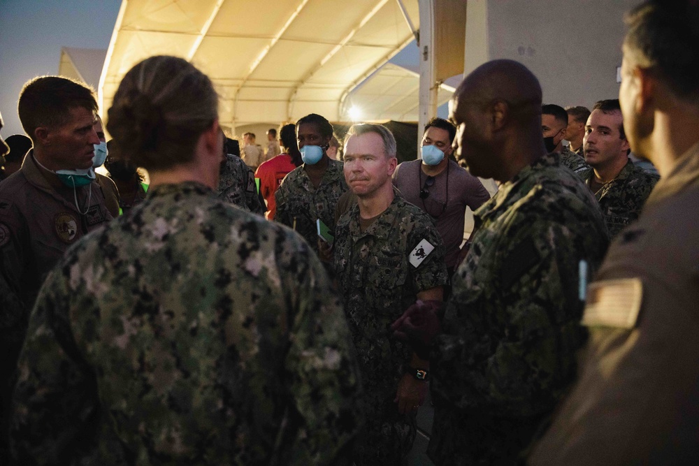 U.S. 5th Fleet supports the safe transit of evacuees from Afghanistan