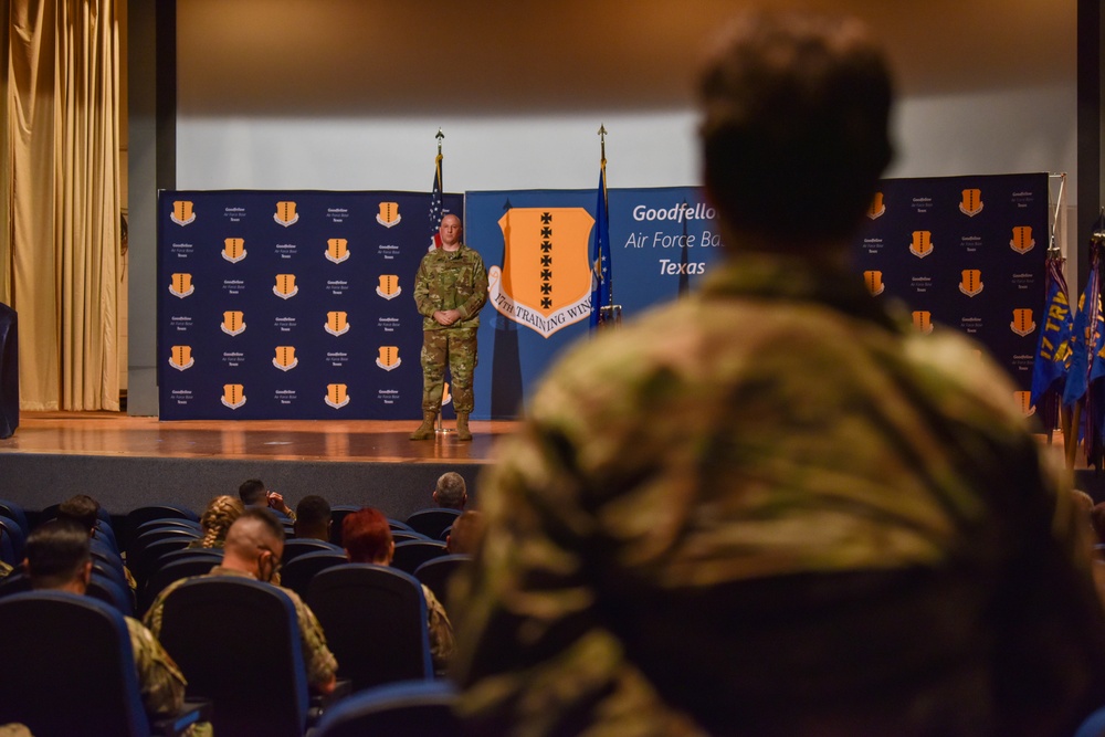 17th Training Wing commander hosts first all-call