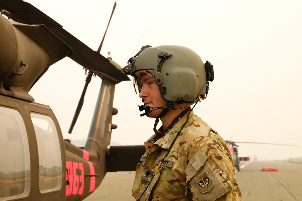 Wisconsin's Guard's 1-147th Aviation Battalion aids California in combating Caldor Fire