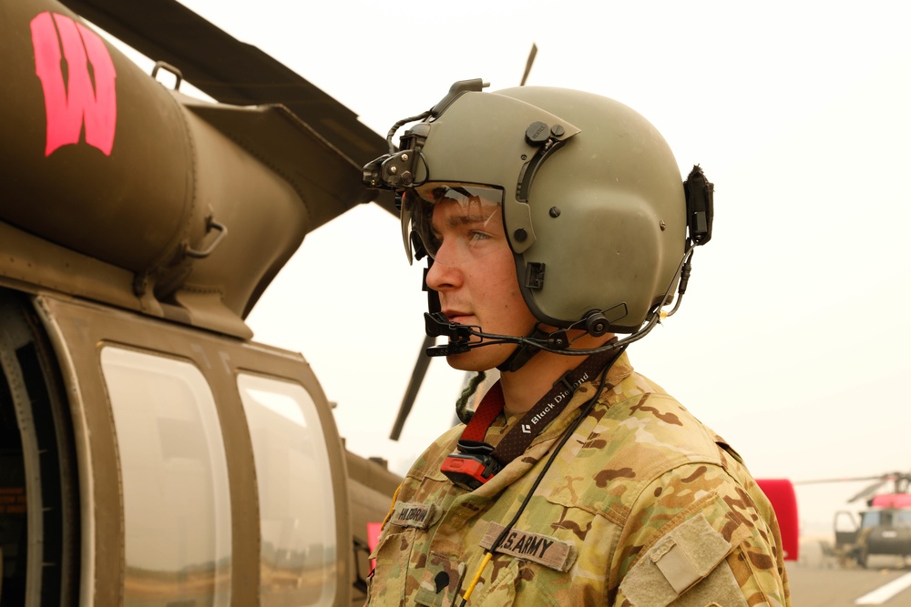 Wisconsin's Guard's 1-147th Aviation Battalion aids California in combating Caldor Fire
