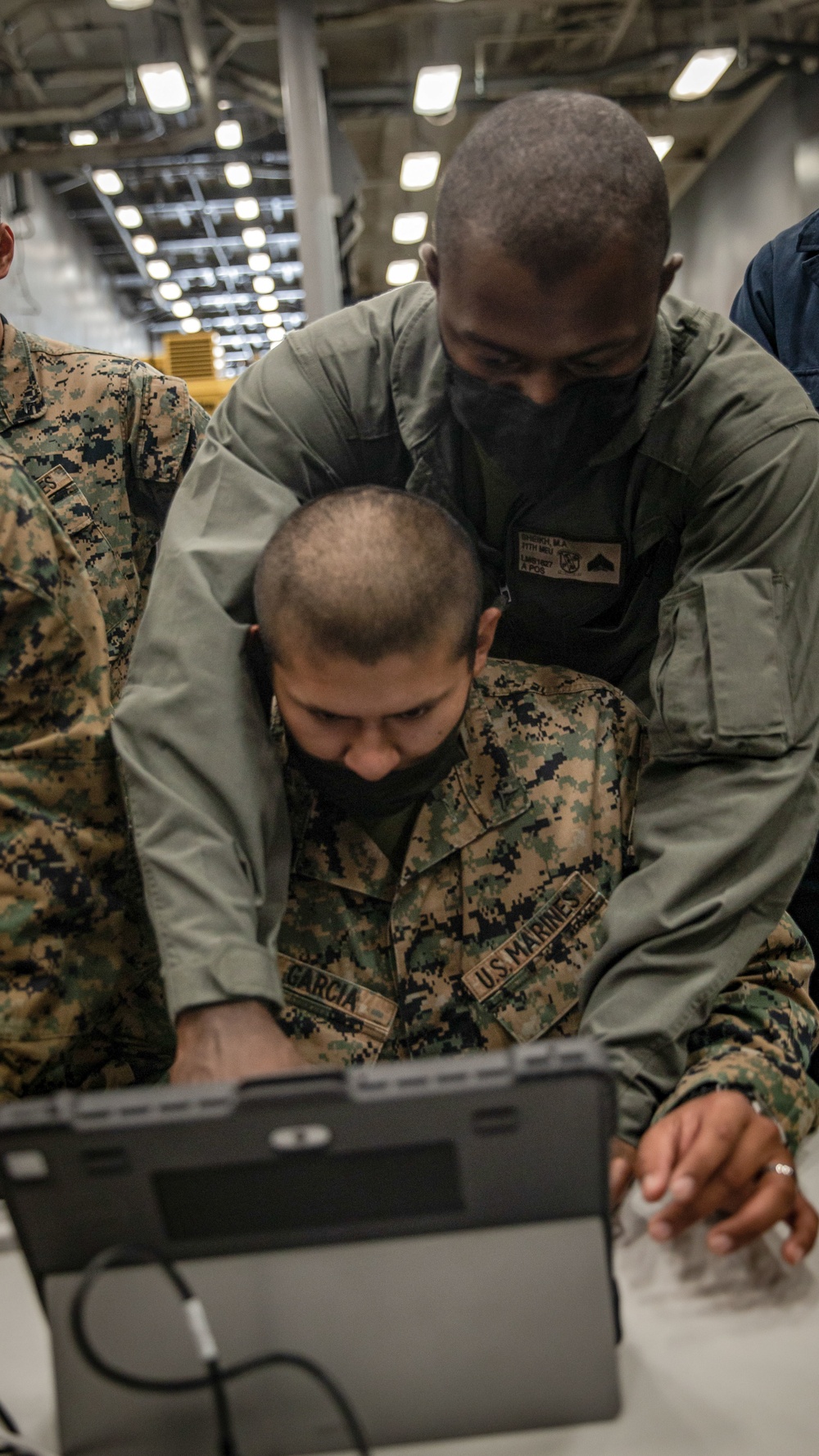 CLB-11 Marines teach 11th MEU about NTS kits
