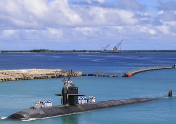 USS Oklahoma City Returns to Guam